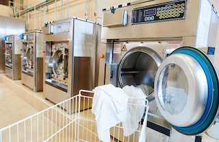 industrial dry cleaning machine